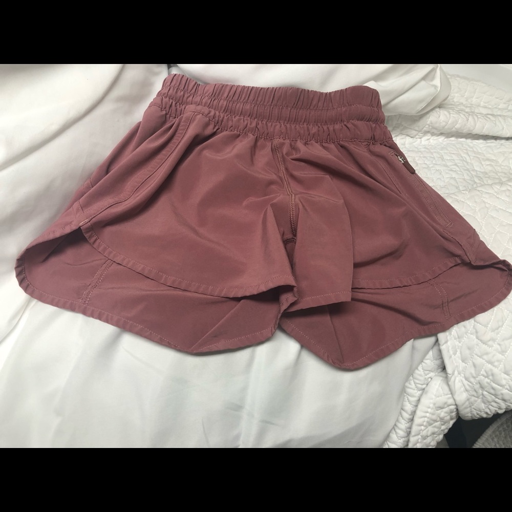 lulu lemon tracker shorts